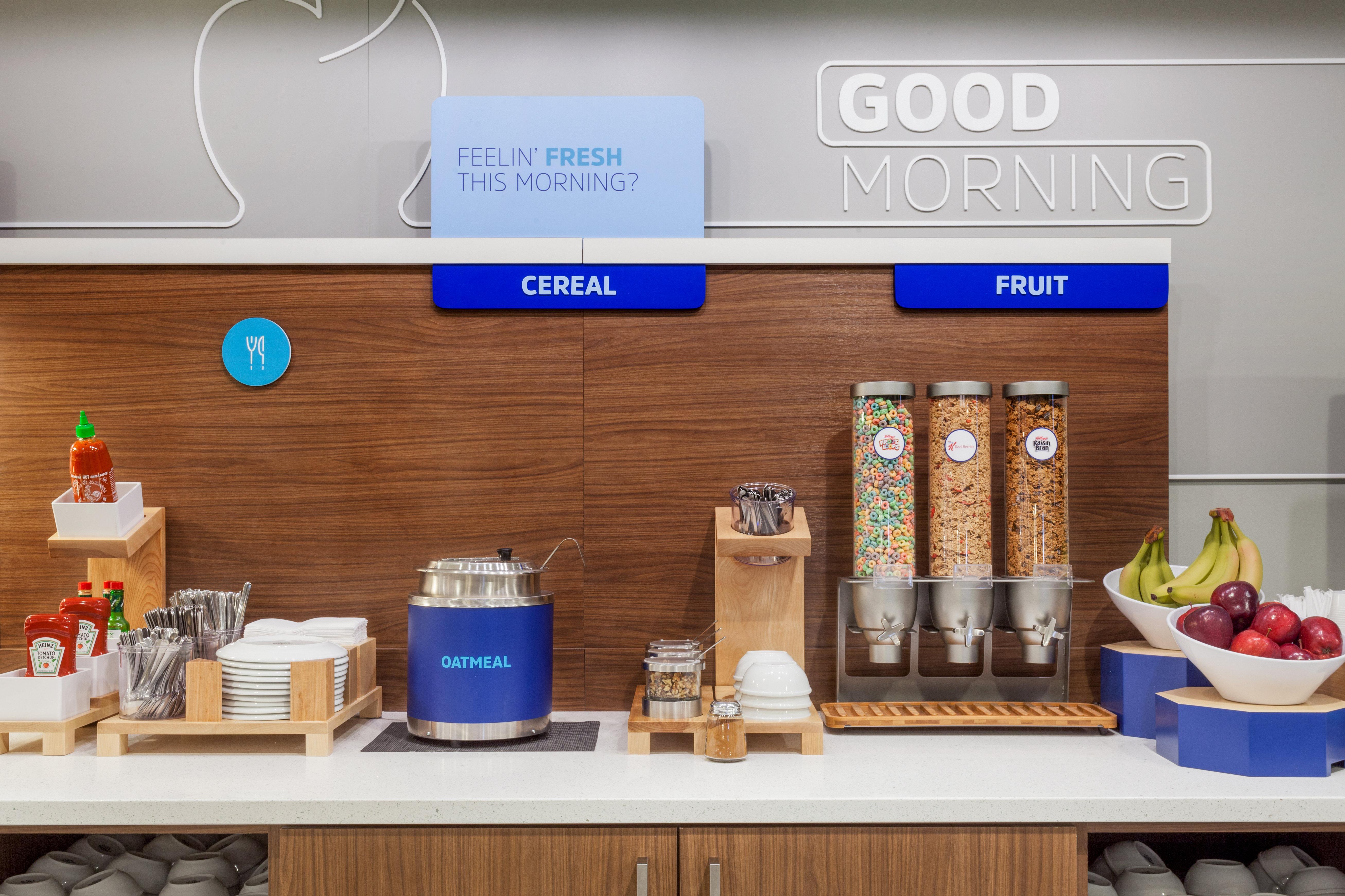 Holiday Inn Express Hotel & Suites Pittsburgh Airport By Ihg Robinson Township Екстериор снимка