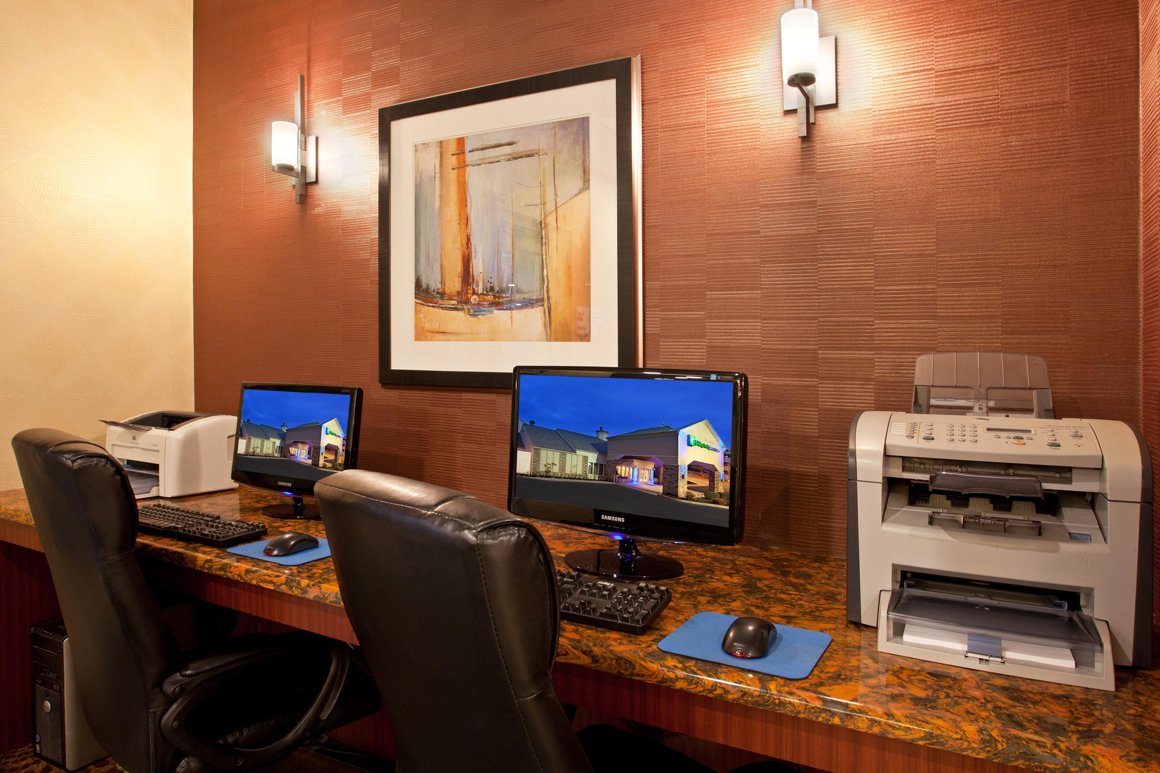 Holiday Inn Express Hotel & Suites Pittsburgh Airport By Ihg Robinson Township Екстериор снимка